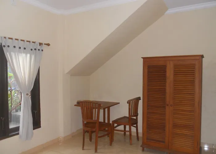 ゲストハウス Yunni Guesthouse 2*