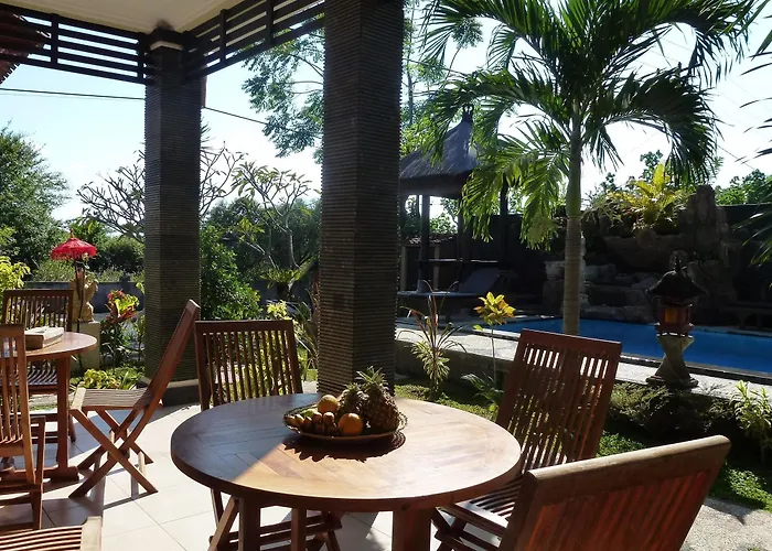 ゲストハウス Yunni Guesthouse 2*